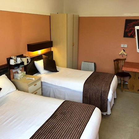 Grove End Hotel Watford  Ngoại thất bức ảnh